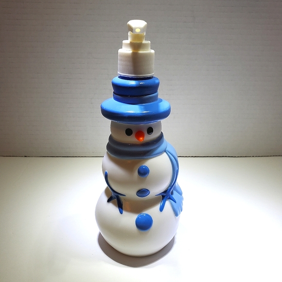 🎄Avon Jolly Snowman Soap Pump Decanter - Picture 1 of 2